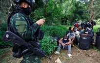 Hơn 1.000 người vượt biên từ Myanmar sang Thái Lan sau vụ đột kích ổ lừa đảo