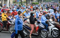 Tuyển dụng việc làm ở TP.HCM: Ngành nào đang thiếu nhân lực?