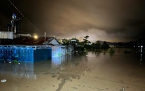 Lâm Đồng: Mưa lớn, QL20 qua xã Hiệp Thạnh ngập nặng