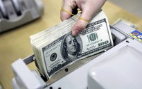 Giá USD hôm nay 30.10.2025: Ngân hàng đứng yên, đô tự do tăng