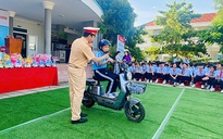 CSGT cảnh báo thông tin sai lệch về quy định lái xe đạp điện, xe máy điện