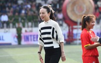 Madam Pang bị AI giả mạo ‘gọi mời’ thiên hạ đánh bạc, đội tuyển Thái Lan khủng hoảng vì chấn thương