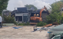 Cưỡng chế hơn 6 ha đất công bị lấn chiếm ở đồi cát bay Mũi Né