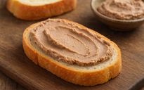 Bác sĩ: Dấu hiệu nhận biết pate không an toàn, dễ gây ngộ độc