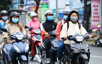 Triều cường ở TP.HCM vượt báo động, thời tiết Nam bộ lạnh dưới 20 độ C