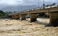 Mưa to toàn tỉnh Khánh Hòa, nước sông Cái Nha Trang vượt báo động 3