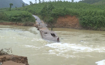 Đường sá vùng cao Quảng Trị hư hỏng nặng sau mưa lũ