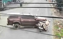 Tài xế lái xe bán tải húc ngã xe đặc chủng của CSGT Tây Ninh