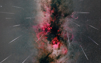 Rằm tháng 9 đêm nay: Người Việt ngắm mưa sao băng cực đại với… trăng rằm