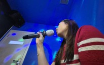 Karaoke chỉ có… 1 người