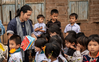 Lùm xùm dự án Nuôi em: Lấp khoảng trống từ thiện tự phát được không?