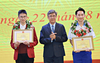 Thanh Niên và tôi: 17 giờ 52 phút