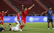 Chuyên gia Thái Lan: 'Không trị bệnh mãn tính, bóng đá chúng ta còn thua Việt Nam nhiều lần'