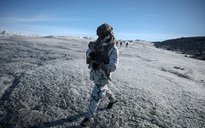 Khi một nước rời thuyền