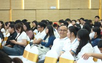 Thay vì hỏi AI: 'Làm sao để vợ hết giận?', hãy trực tiếp nói với cô ấy...