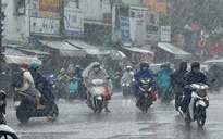 TP.HCM có mưa lớn chiều nay, sấm đùng đoàng: Vì sao?