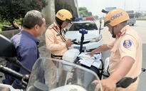 Nghỉ Tết Dương lịch 4 ngày, CSGT TP.HCM ra quân siết chặt giao thông toàn thành phố