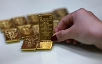 Giá vàng hôm nay 25.3.2025: Giảm trở lại, người mua vẫn lỗ nặng