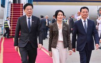 Thủ tướng Singapore bắt đầu thăm chính thức Việt Nam