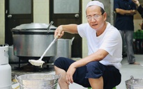 TP.HCM nghĩa tình: Bát cháo gà của người Hồi giáo vào tháng Ramadan thiêng liêng
