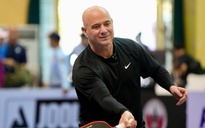 Thú vị tay vợt số 1 Ben Johns… làm thầy huyền thoại Andre Agassi chơi pickleball 