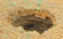 Xuất hiện thêm 'hố tử thần' ở Bắc Kạn, cách hố ban đầu 50 m