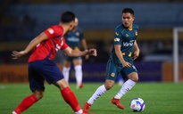 Bảng xếp hạng V-League: HAGL chưa yên tâm trụ hạng, cuộc đua nhóm cuối rất khốc liệt