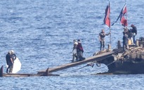 Tom Holland, Anne Hathaway sánh đôi trên biển trong 'The Odyssey'