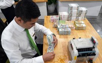 Giá ngoại tệ, vàng tăng mạnh