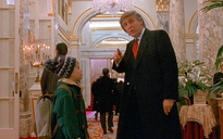 Đạo diễn 'Ở nhà một mình' không cắt vai của ông Trump vì sợ bị trục xuất