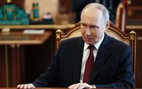 Tổng thống Putin bất ngờ công bố lệnh ngừng bắn ở Ukraine