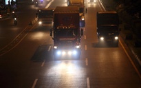 Vì sao 'tài già' thường đi làn giữa trên quốc lộ vào ban đêm?