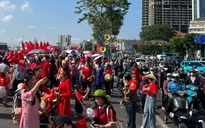 Đi thế nào để tránh kẹt khi cấm xe loạt đường trung tâm TP.HCM?