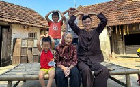 Chàng trai về quê nấu ăn cùng bà bên căn nhà cổ gần 100 năm