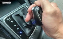 Chuyển số khi ô tô chưa dừng hẳn có thật sự ảnh hưởng đến hộp số?