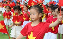Mầm non Thủ Đức rực rỡ cờ đỏ sao vàng mừng 50 năm đất nước thống nhất