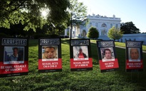 Ông Trump ký sắc lệnh kiểm soát người nhập cư tại các 'thành phố trú ẩn'