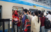 'Mẹo' hay đi xem diễu binh bằng metro