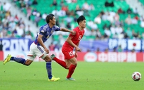 Chân sút trẻ Đình Bắc trở lại: HLV Kim Sang-sik 'một công đôi việc'?