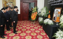 Chủ tịch nước và Thủ tướng viếng cố Chủ tịch nước Lào Khamtay Siphandone