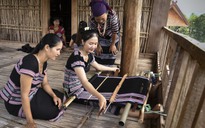 Độc đáo di sản văn hóa phi vật thể: Làng thổ cẩm bên sông Liêng