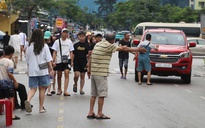 Hạ Long thưa khách, cảng tàu không còn chen lấn
