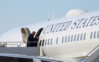 Người ủng hộ ông Trump cũng phản đối món quà máy bay Boeing từ Qatar