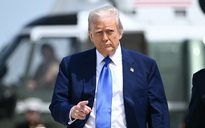 Ông Trump nói gì về vụ nhận máy bay Boeing siêu sang từ Qatar?