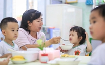 Dự kiến tăng phụ cấp giáo viên mầm non đến 80%