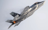 Tên lửa Houthi suýt bắn trúng chiến đấu cơ F-35 của Mỹ