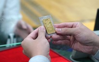 Giá vàng hôm nay 18.5.2025: Sập mạnh, người mua trong tuần lỗ 6,5 triệu đồng