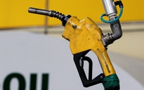 Giá xăng dầu hôm nay 30.5.2025: Đồng loạt giảm nhẹ