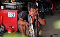 Chuyện tử tế: Tấm lòng của người thợ sửa xe vùng quê