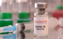 Mỹ phê duyệt vắc xin Covid-19 mới của Moderna